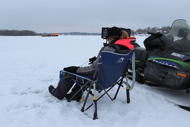 Image: Experience the Thrill of Ice Fishing at Britain's Live Casinos Online
